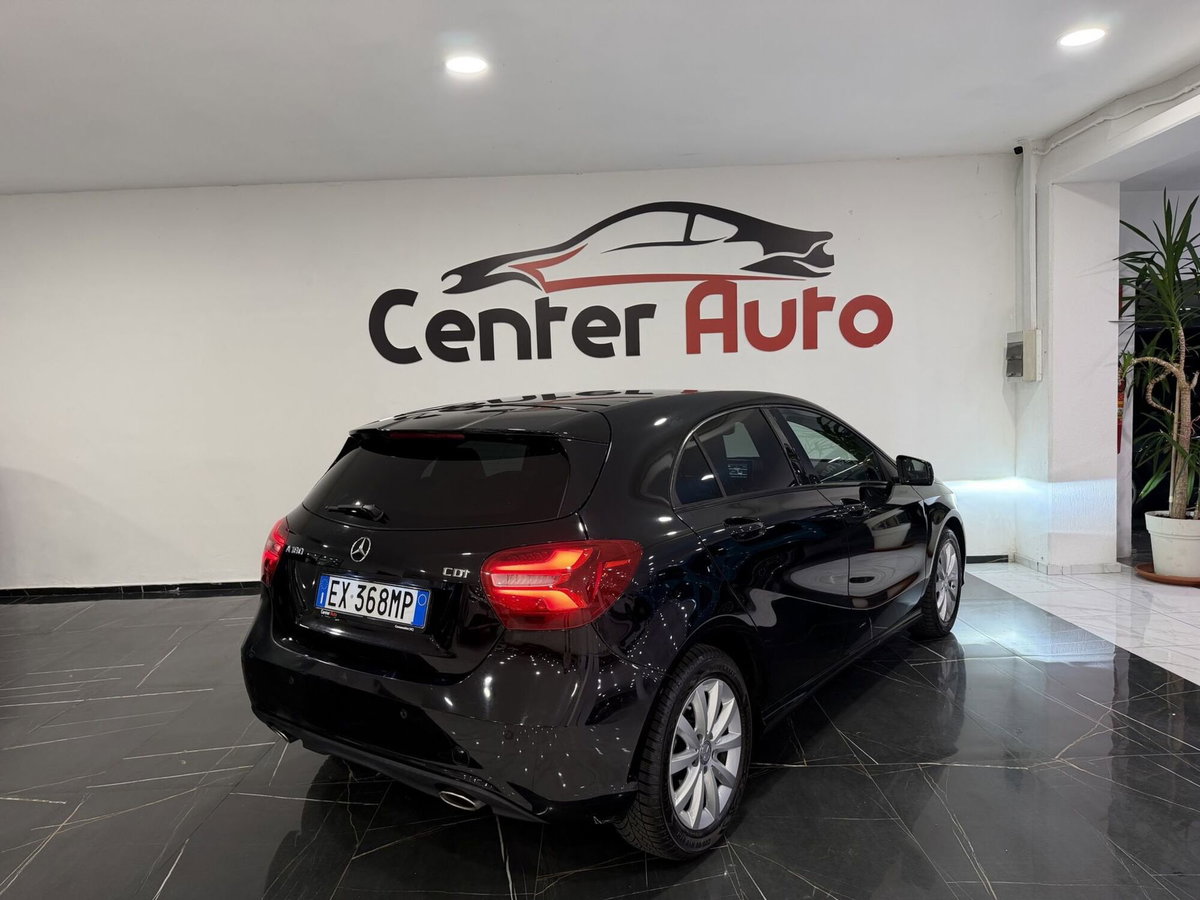 Mercedes-Benz Classe A 180 CDI Sport (4)