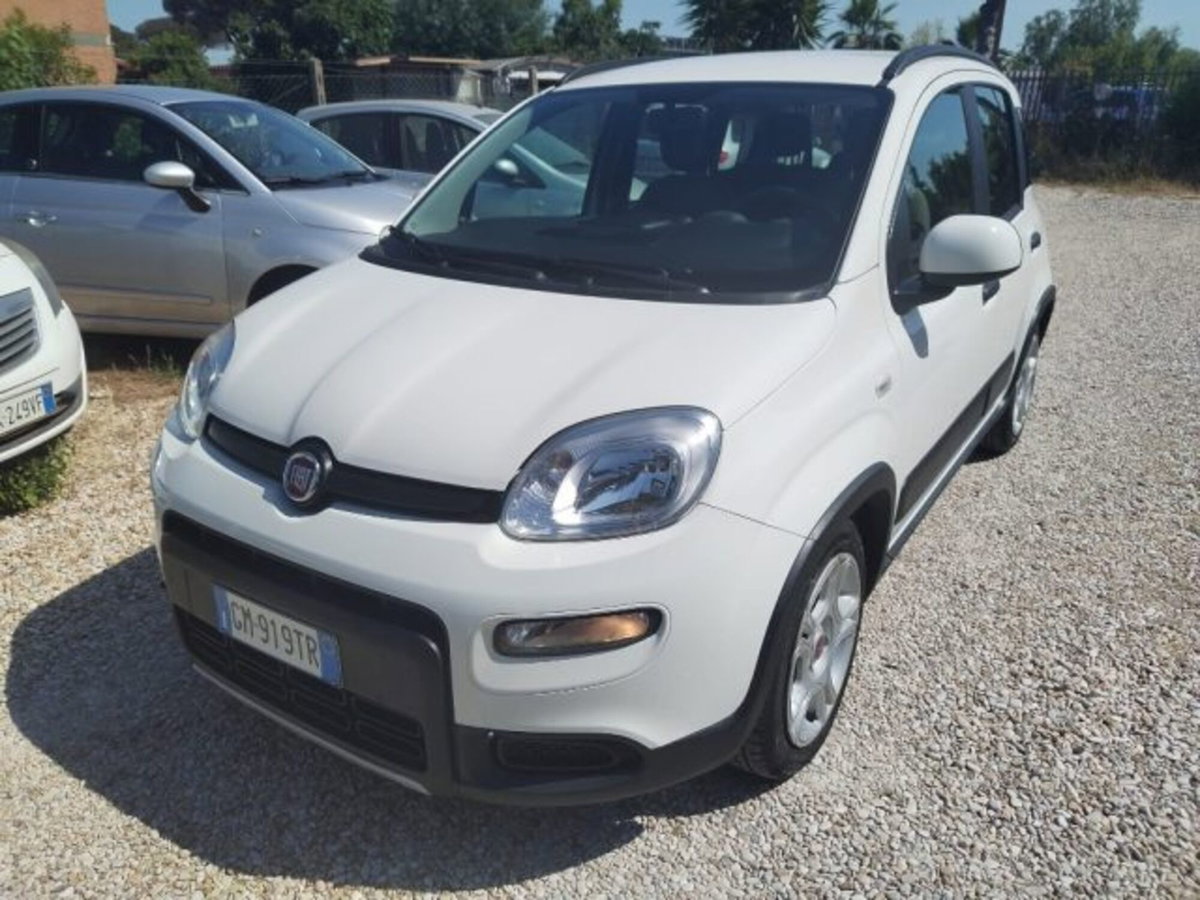 Fiat Panda 1.0 firefly hybrid s&s 70cv 5p.ti (2)