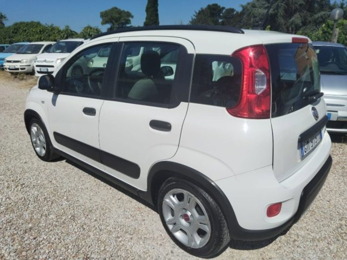 Fiat Panda 1.0 firefly hybrid s&s 70cv 5p.ti (4)