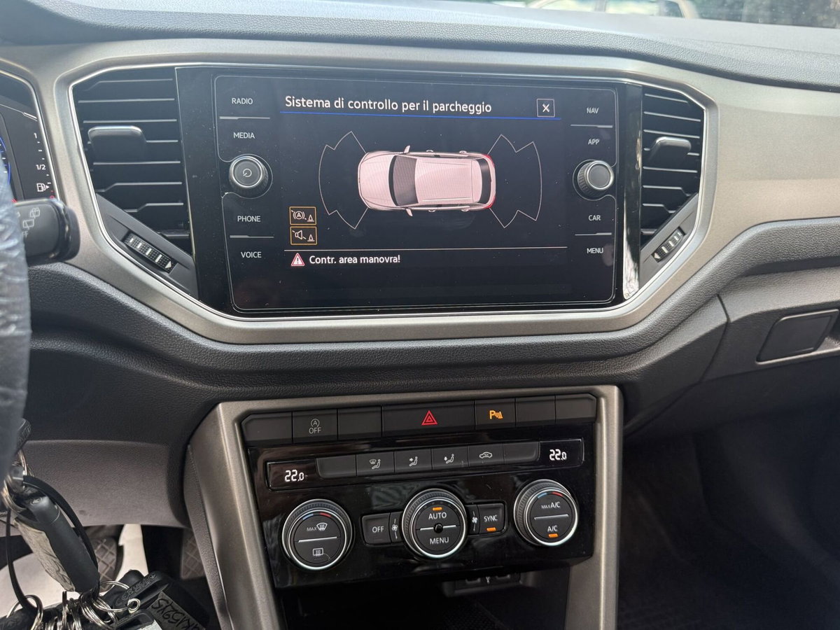 Volkswagen T-Roc 1.0 TSI Style (13)