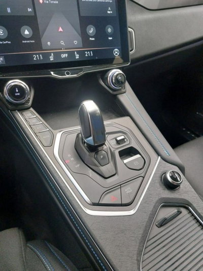 Lynk & Co 01 01 1.5 td phev (11)