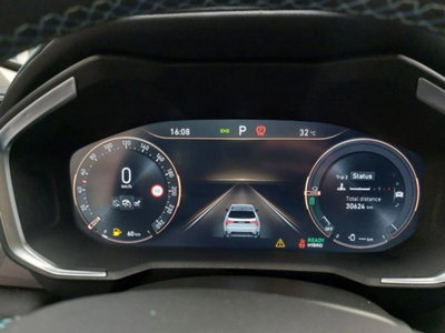 Lynk & Co 01 01 1.5 td phev (12)