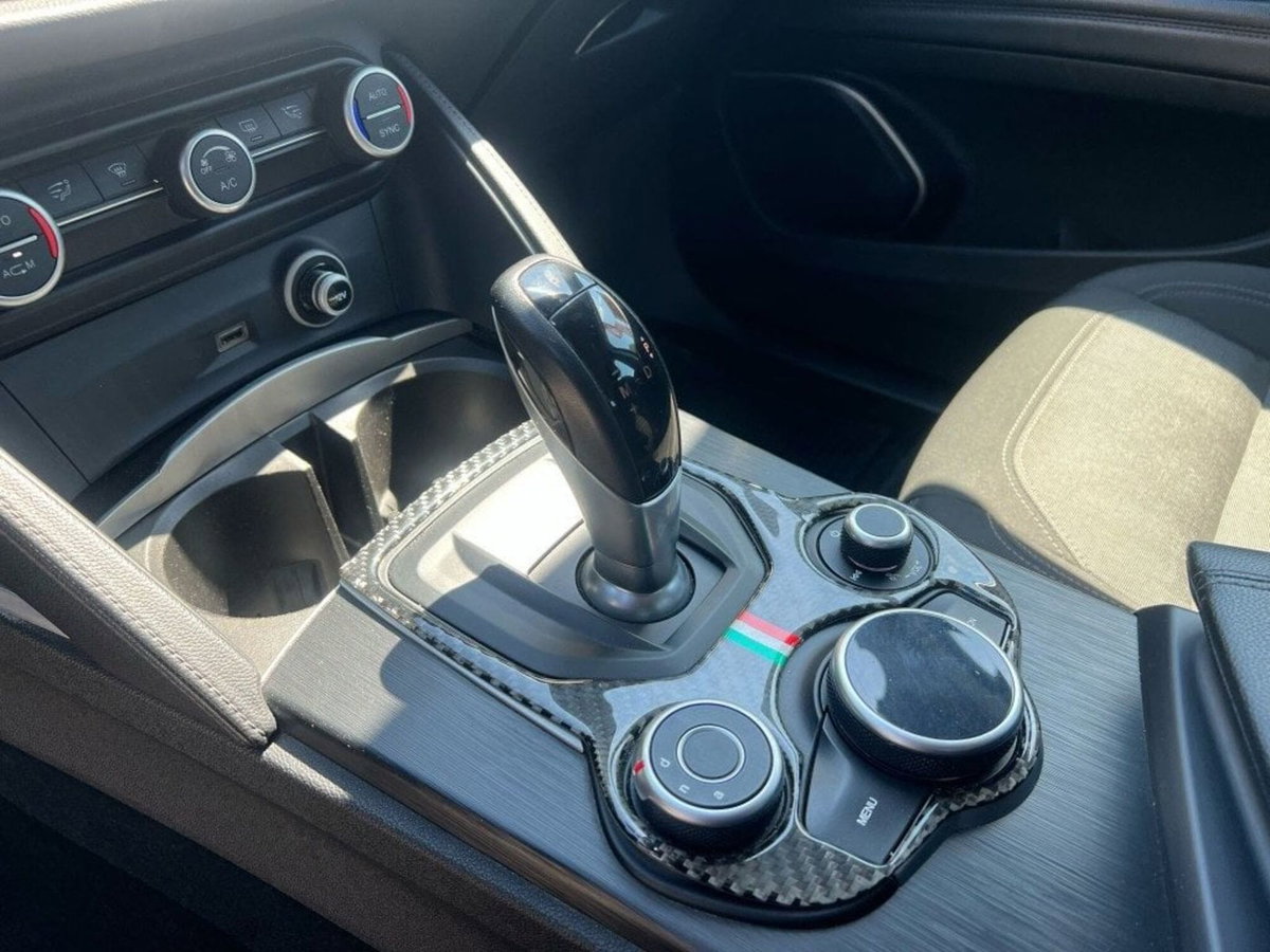 Alfa Romeo Stelvio Stelvio 2.2 Turbodiesel 180 CV AT8 Q4 Business (13)