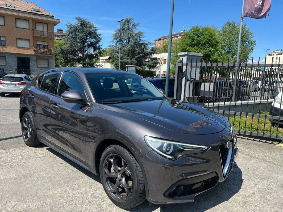 Alfa Romeo Stelvio Stelvio 2.2 Turbodiesel 180 CV AT8 Q4 Business (2)