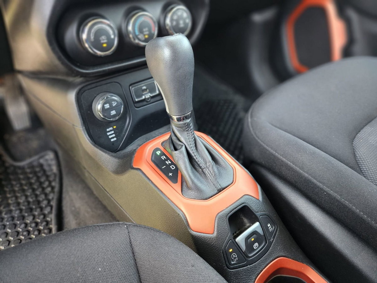 Jeep Renegade 2.0 Mjt 140CV 4WD Active Drive Low Upland (15)