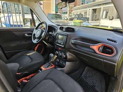 Jeep Renegade 2.0 Mjt 140CV 4WD Active Drive Low Upland (16)