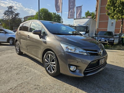 Toyota Verso 1.6 D-4D Active (3)