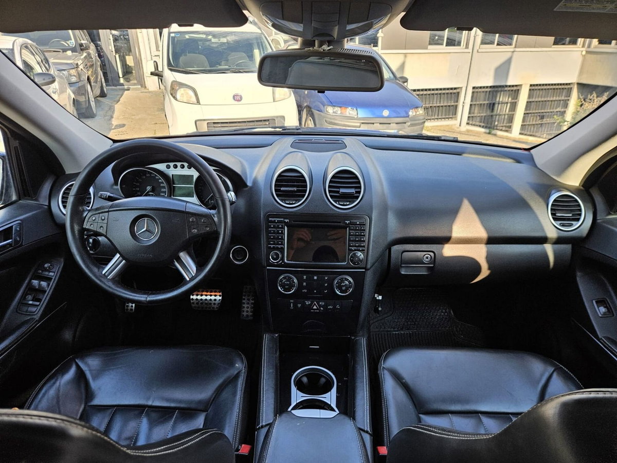 Mercedes-Benz Classe ML 280 CDI Sport (9)