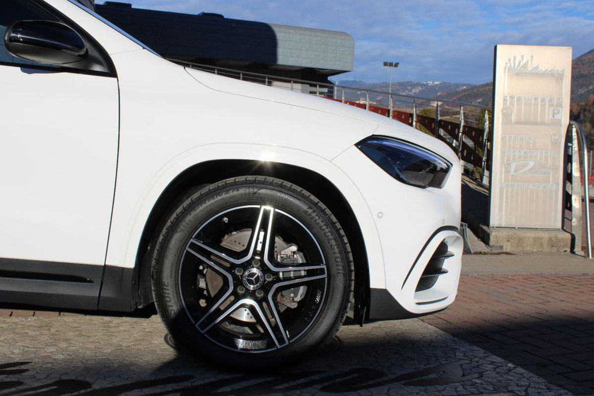 Mercedes-Benz GLA SUV 250 Automatic 4Matic Sport (18)