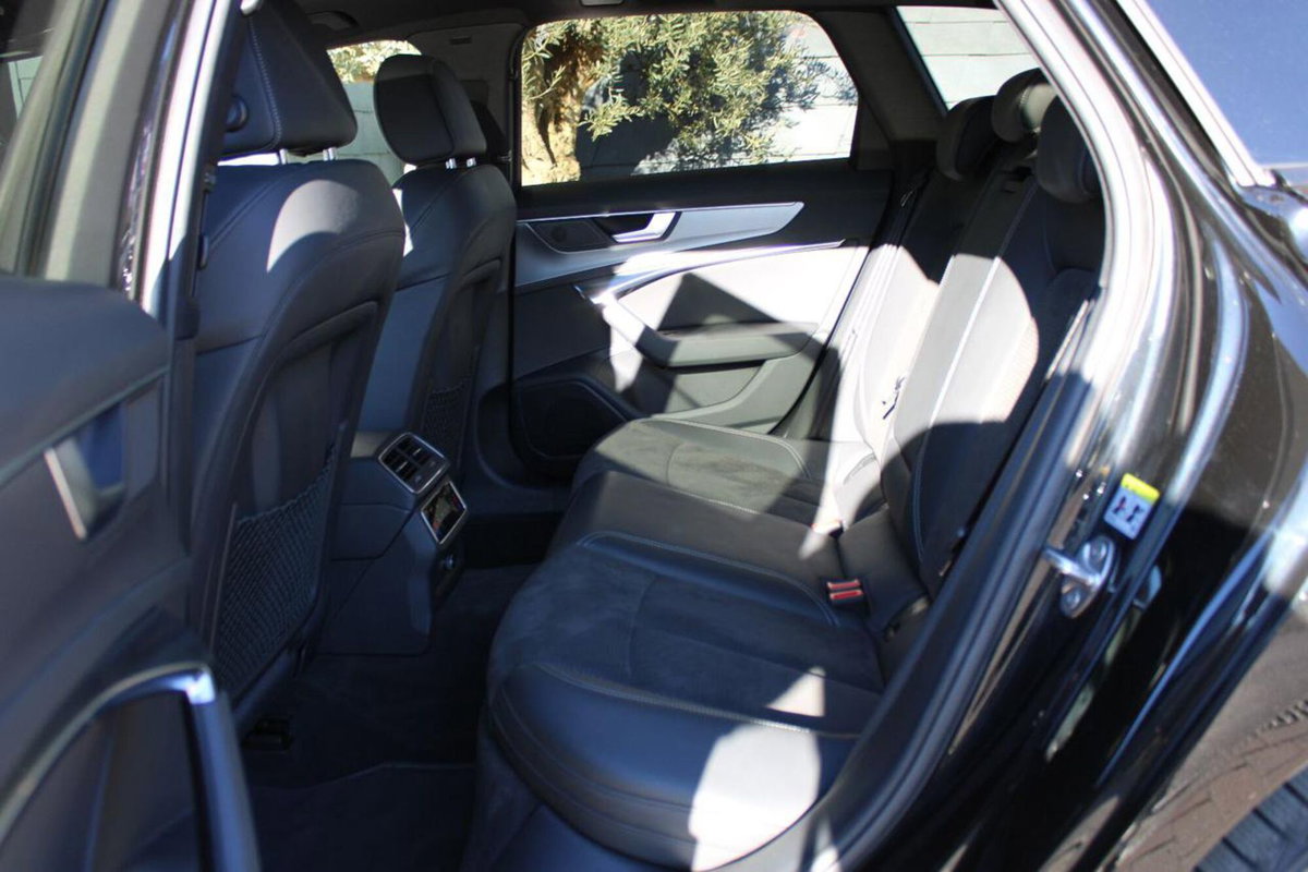 Audi A6 Avant 45 3.0 TDI quattro tiptronic (12)