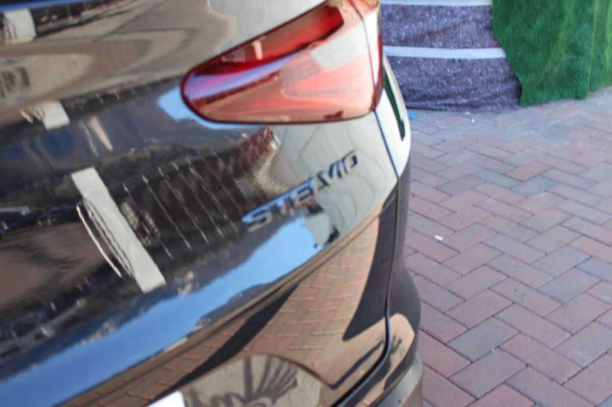Alfa Romeo Stelvio 2.2 t Veloce rwd 160cv auto (9)