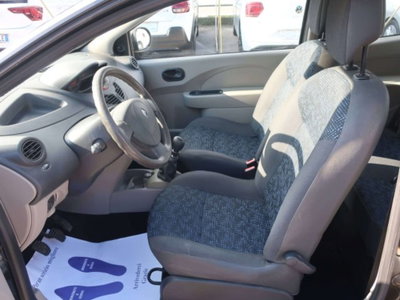 Renault Twingo 1.2 8V Sport & Sound (4)