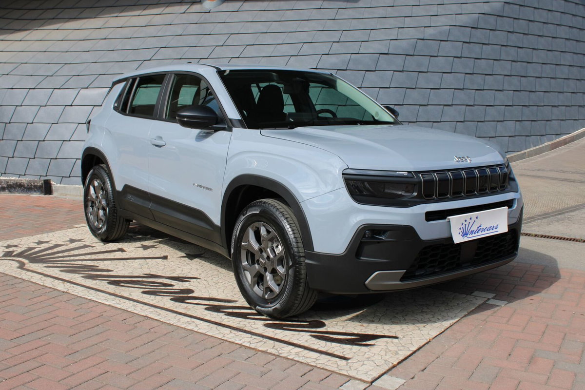 Jeep Avenger 1.2 turbo e-hybrid mhev Altitude fwd 110cv edct6