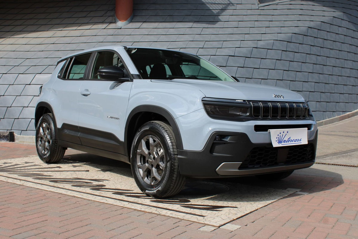Jeep Avenger 1.2 turbo e-hybrid mhev Altitude fwd 110cv edct6 (2)