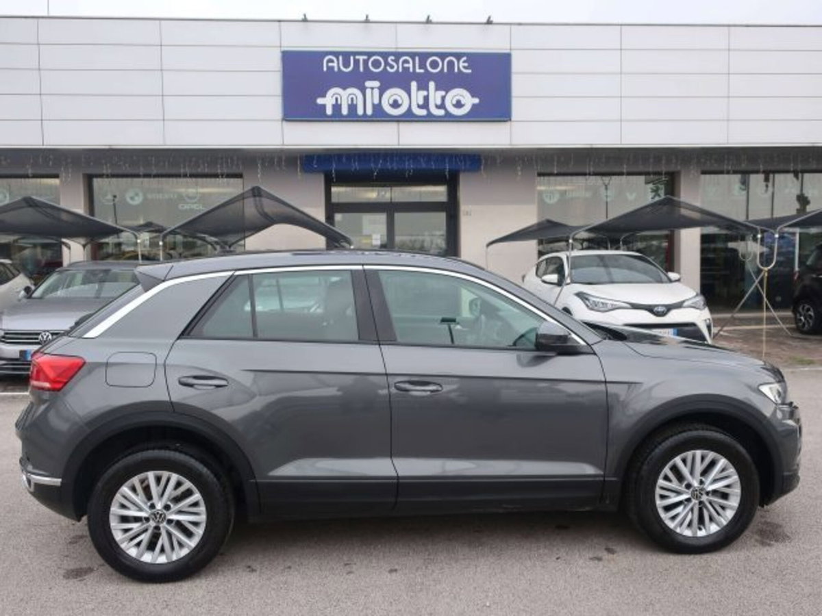 Volkswagen T-Roc 1.5 tsi Style dsg (15)