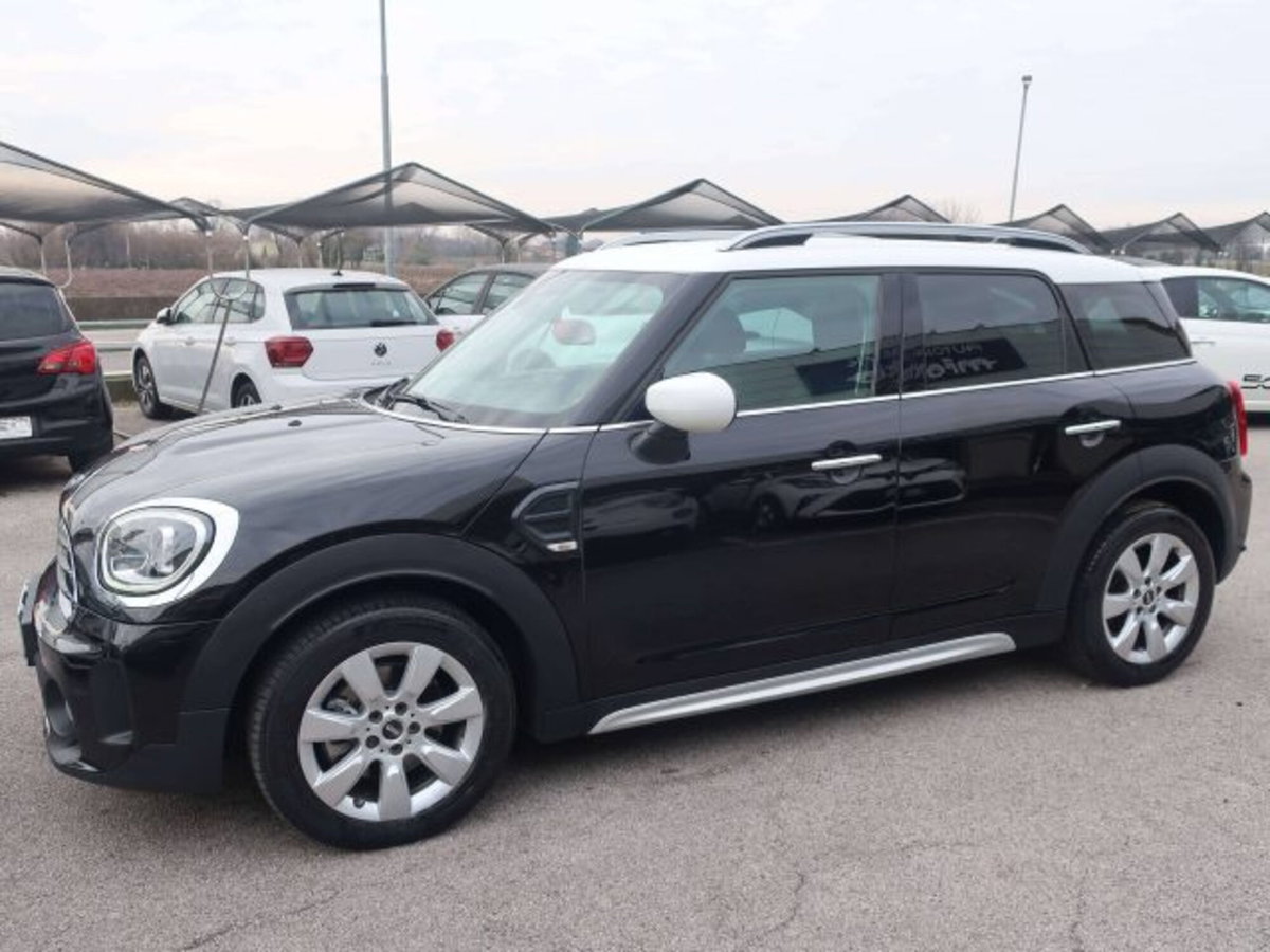 MINI Mini Countryman 2.0 Cooper D Business Countryman (14)