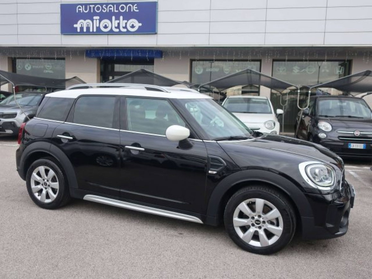 MINI Mini Countryman 2.0 Cooper D Business Countryman (15)