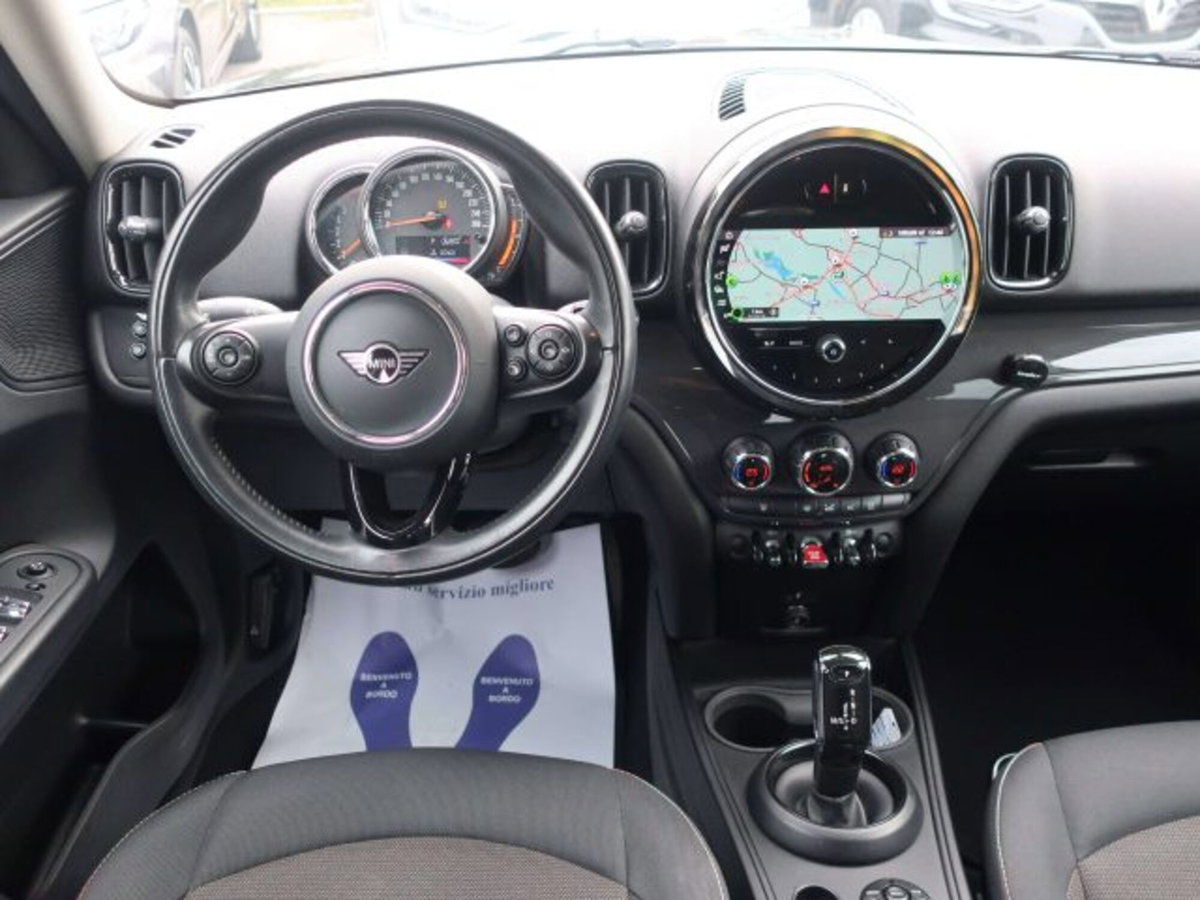 MINI Mini Countryman 2.0 Cooper D Business Countryman (6)