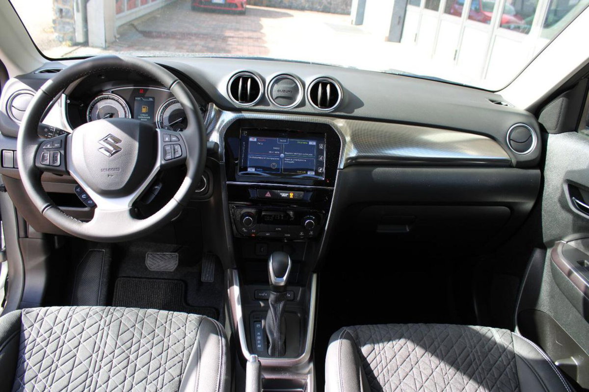 Suzuki Vitara 1.5h 140v Starview 4wd allgrip auto (15)