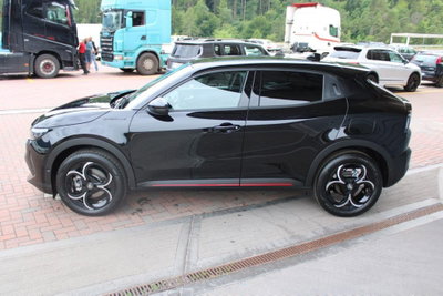 Alfa Romeo Junior 1.2 ibrida Speciale 145cv edct6 (8)