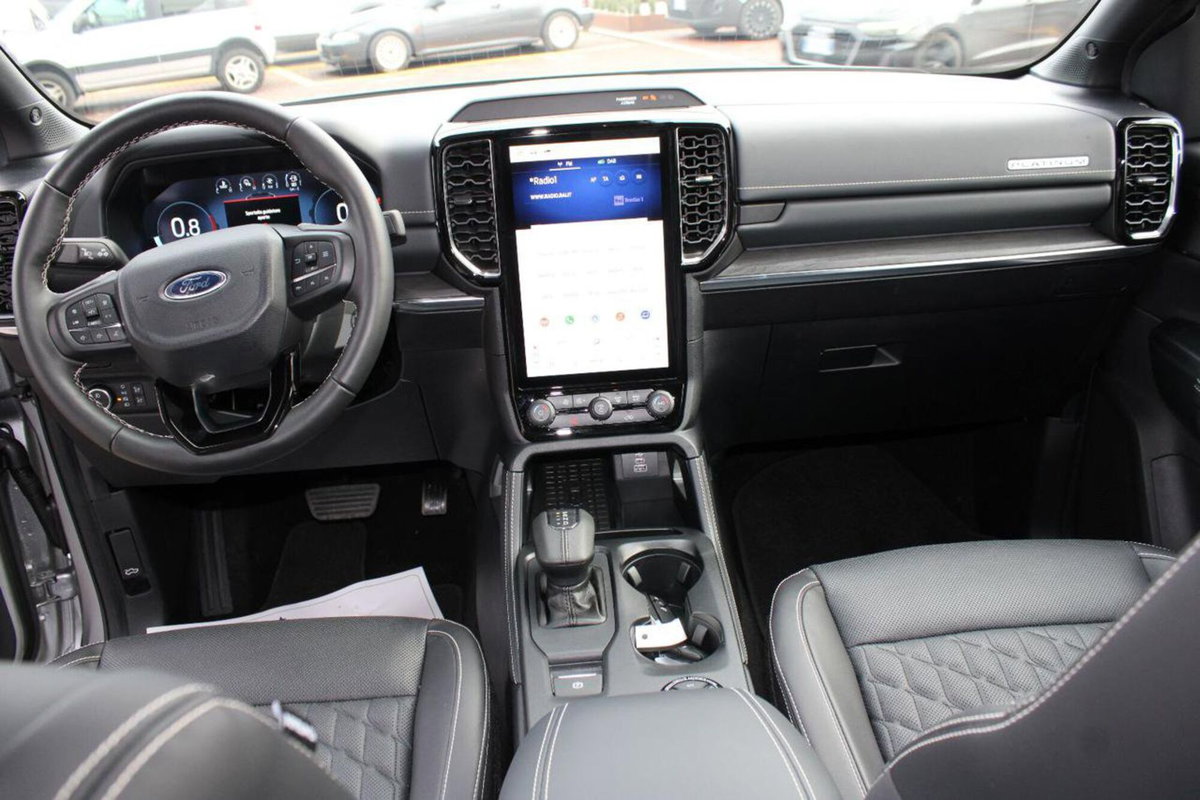 Ford Ranger Pick-up 3.0 ecoblue doppia cabina Platinum awd 240cv auto (15)