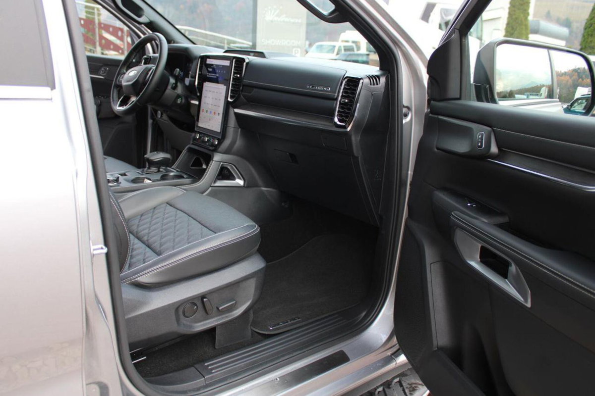 Ford Ranger Pick-up 3.0 ecoblue doppia cabina Platinum awd 240cv auto (18)