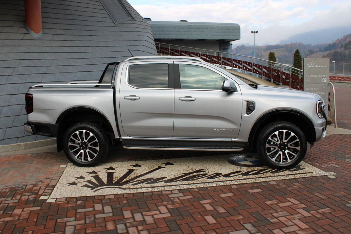 Ford Ranger Pick-up 3.0 ecoblue doppia cabina Platinum awd 240cv auto (5)