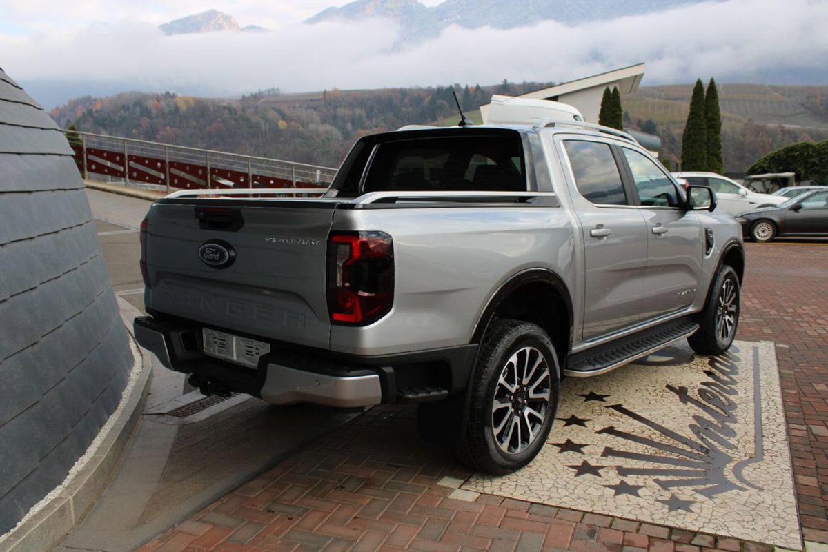 Ford Ranger Pick-up 3.0 ecoblue doppia cabina Platinum awd 240cv auto (6)