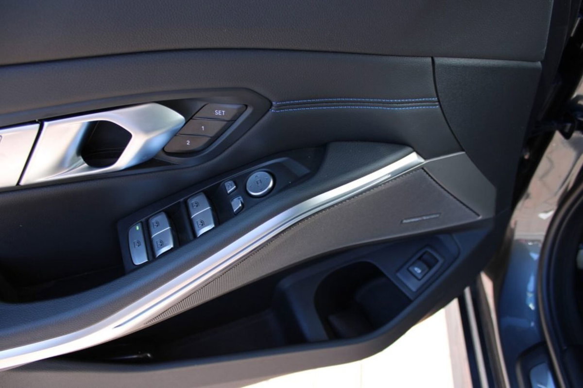 BMW Serie 3 M 340d 48V xDrive (10)