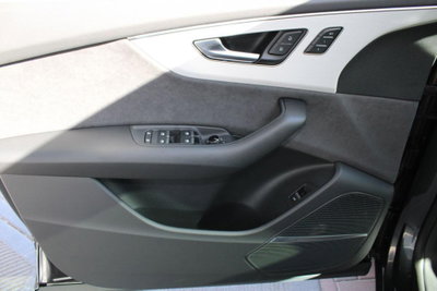 Audi Q8 Sportback 55 quattro (10)