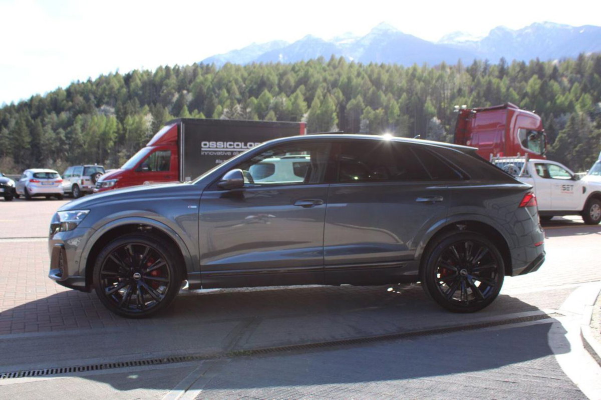 Audi Q8 Sportback 55 quattro (6)