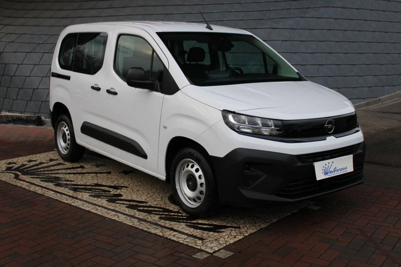 Opel Combo Furgone cargo L2H1 d.cab mobile 1.5d 100cv S&S mt6