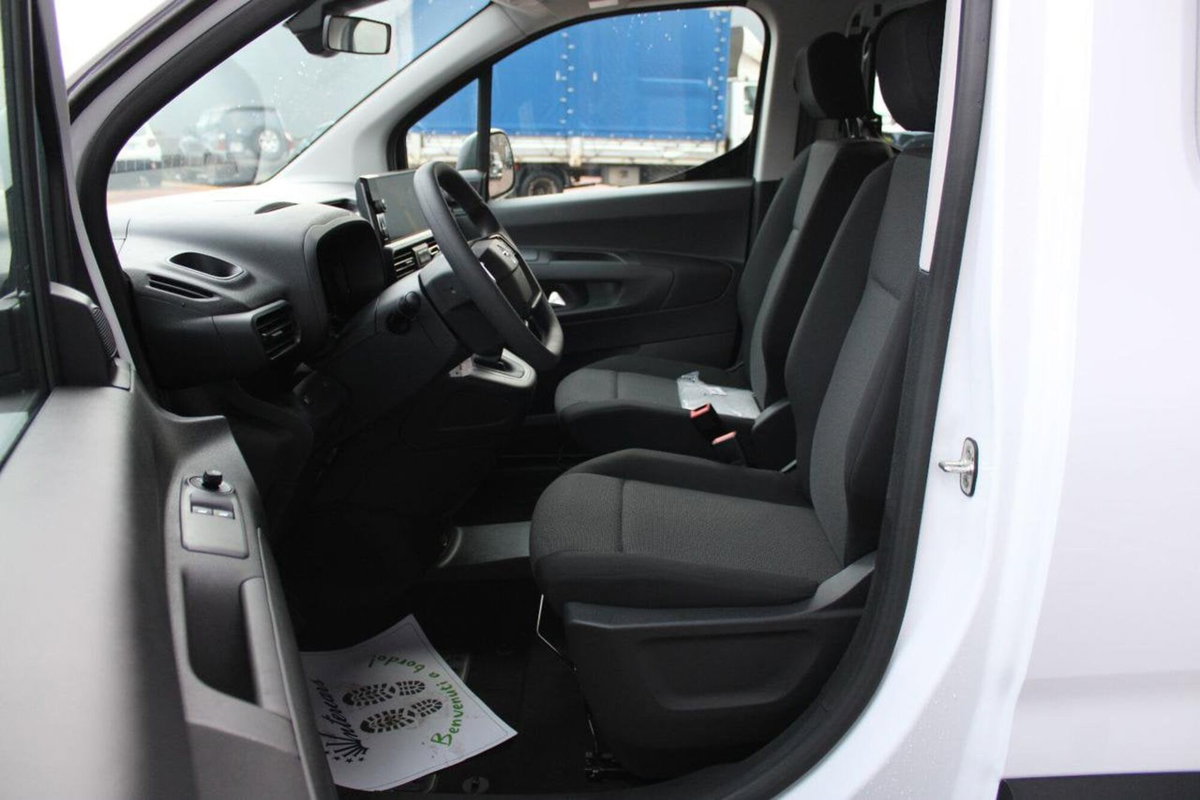 Opel Combo Furgone cargo XL d.cab mobile 1.5d 100cv S&S mt6 (10)
