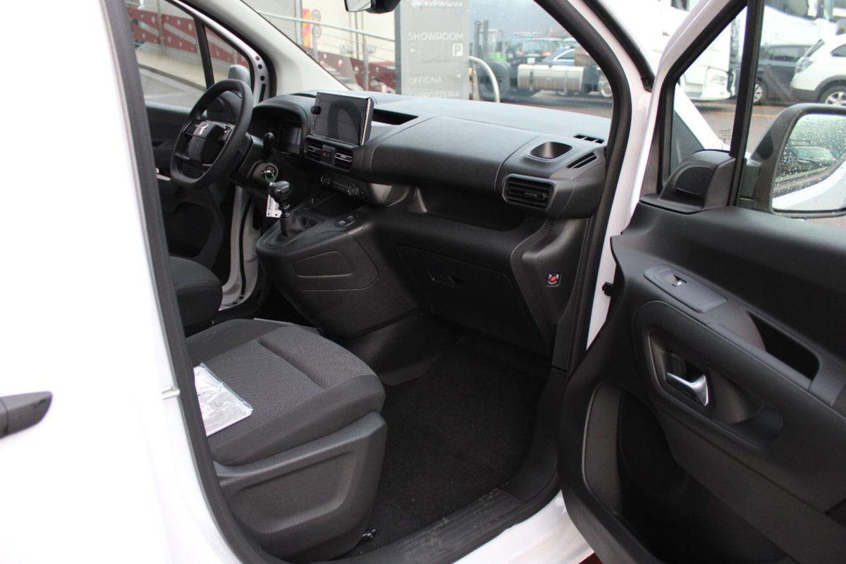 Opel Combo Furgone cargo XL d.cab mobile 1.5d 100cv S&S mt6 (12)