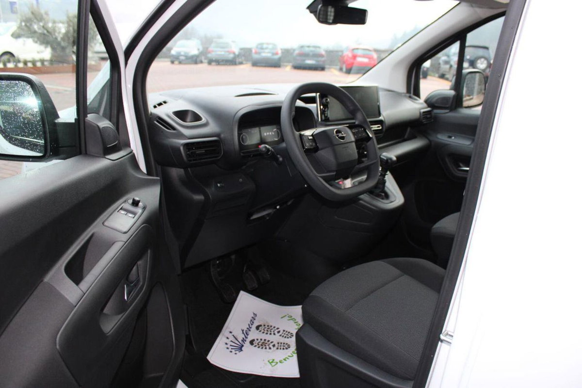 Opel Combo Furgone cargo XL d.cab mobile 1.5d 100cv S&S mt6 (8)