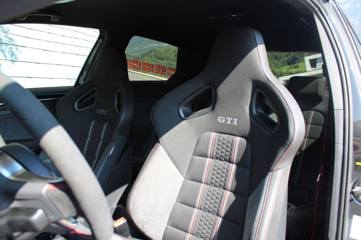 Volkswagen Golf GTI Clubsport 2.0 TSI 3p. BlueMotion Technology (11)