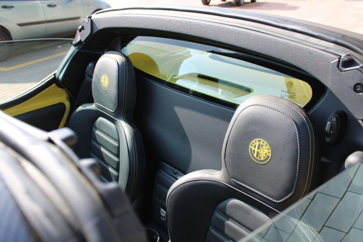 Alfa Romeo 4C Spider 4C 1750 TBi Spider (11)