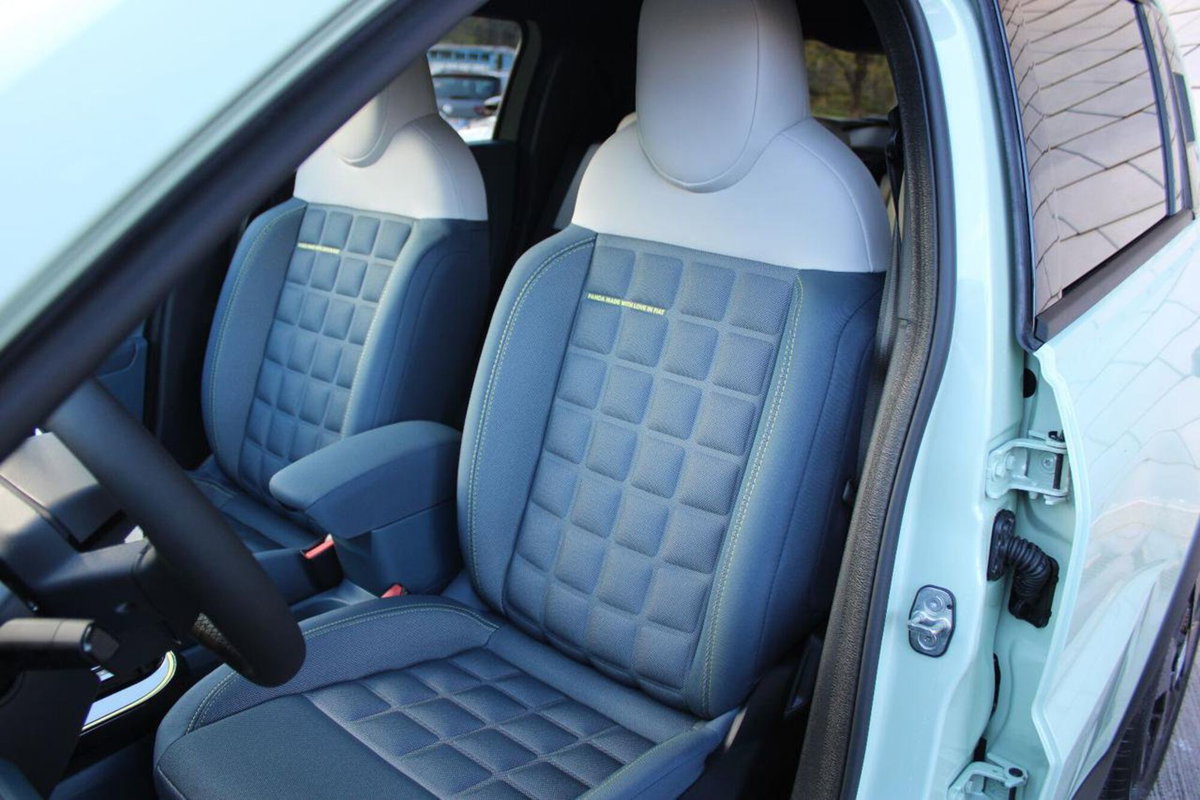 Fiat Grande Panda 1.2 hybrid La Prima 110cv edct (11)