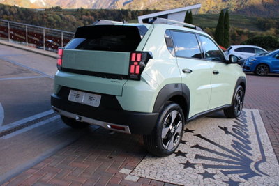 Fiat Grande Panda 1.2 hybrid La Prima 110cv edct (6)