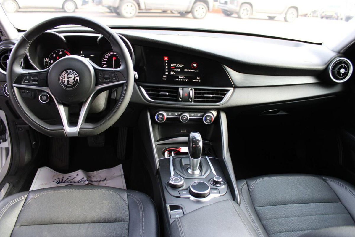 Alfa Romeo Giulia 2.2 Turbodiesel 150 CV AT8 Super (12)