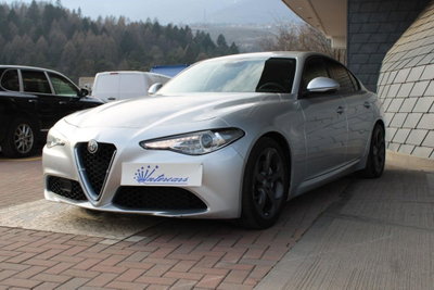 Alfa Romeo Giulia 2.2 Turbodiesel 150 CV AT8 Super (4)