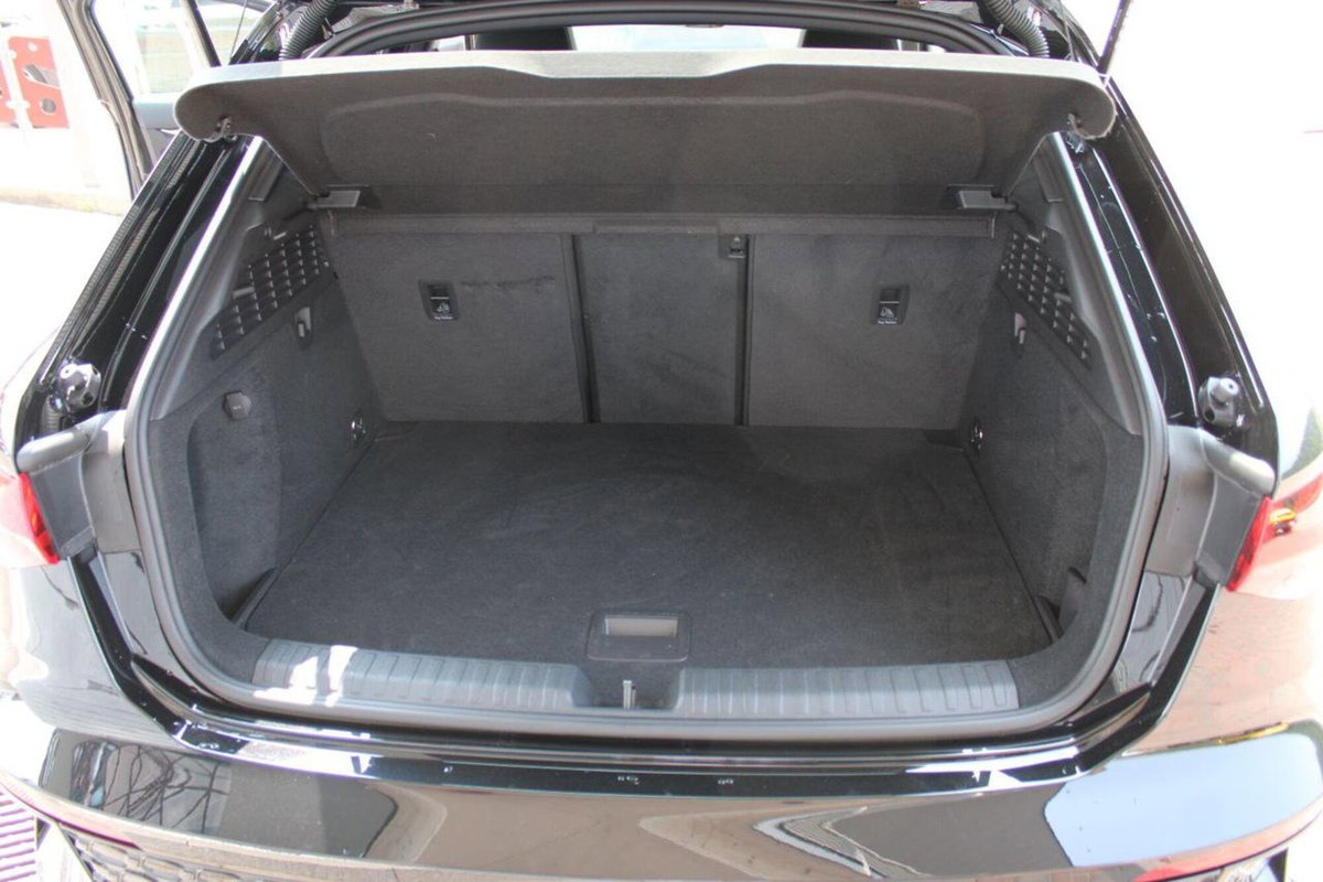 Audi A3 Sportback 40 TFSI quattro S tronic S line edition (16)
