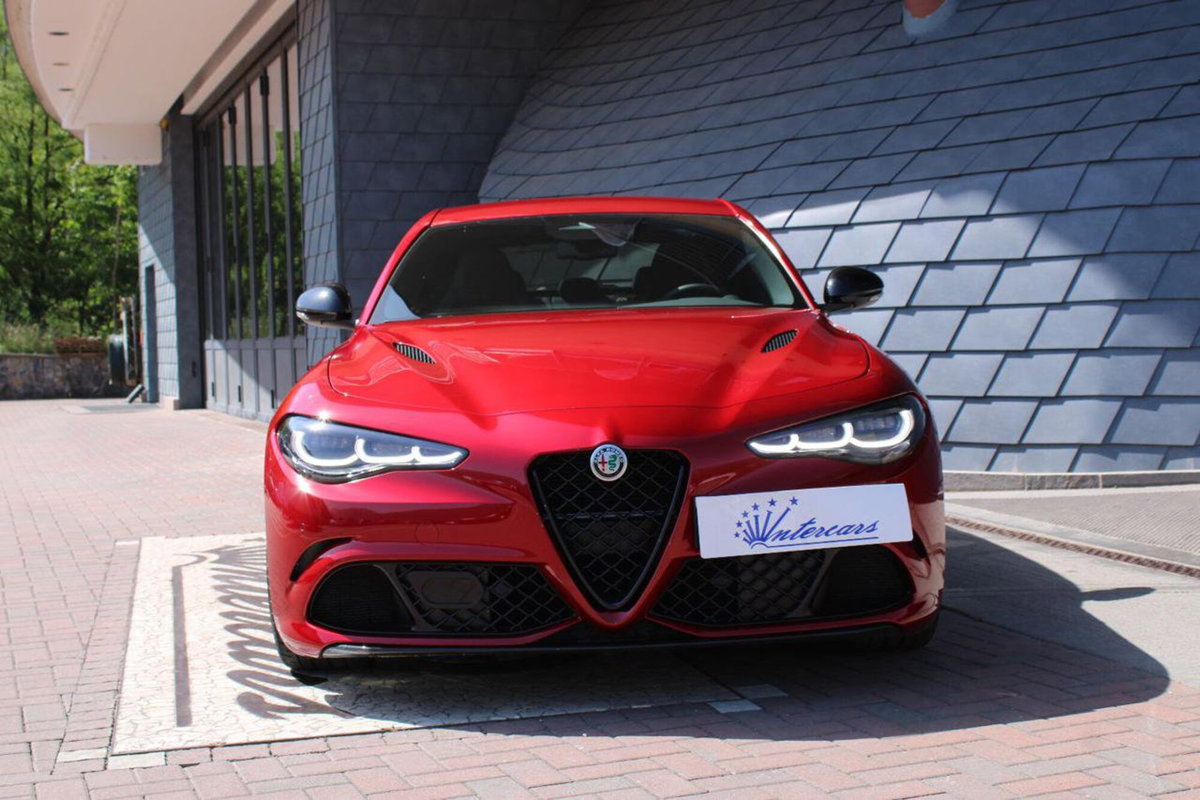 Alfa Romeo Giulia 2.9 V6 Quadrifoglio Super Sport 520cv auto (3)