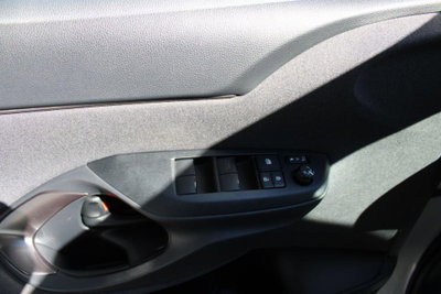 Toyota Yaris Cross 1.5 Hybrid 5p. E-CVT GR SPORT (10)