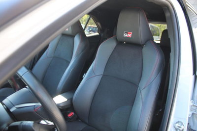 Toyota Yaris Cross 1.5 Hybrid 5p. E-CVT GR SPORT (12)