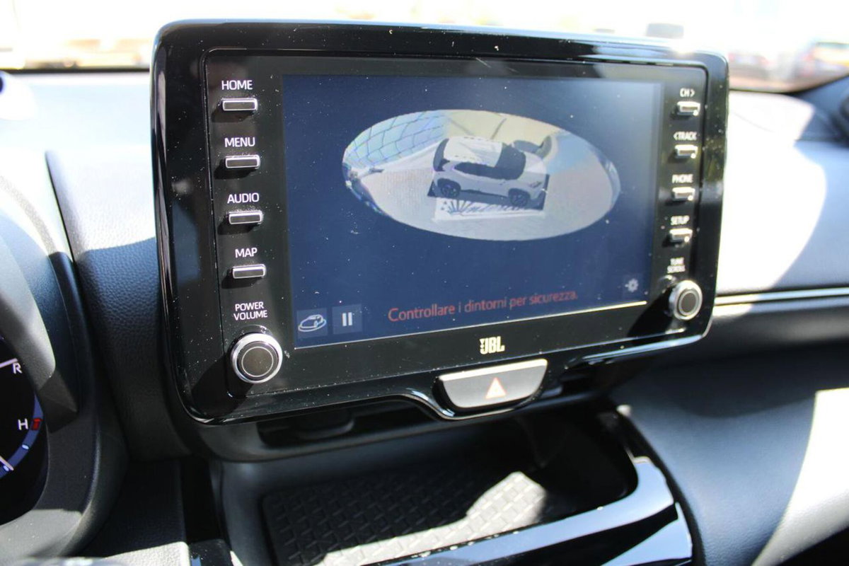 Toyota Yaris Cross 1.5 Hybrid 5p. E-CVT GR SPORT (15)