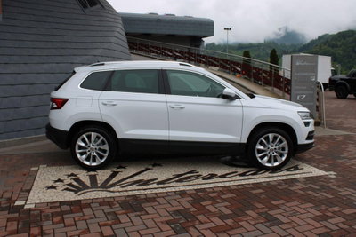 Skoda Karoq 1.6 TDI SCR DSG Style (6)