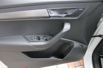 Skoda Karoq 1.6 TDI SCR DSG Style (9)