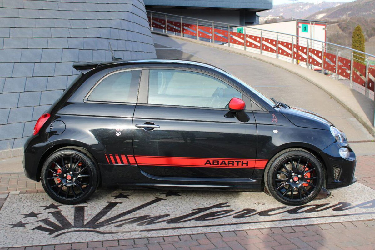 Abarth 595 595 1.4 Turbo T-Jet 165 CV (5)