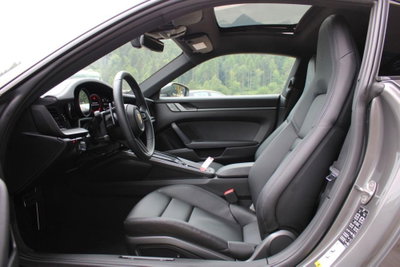 Porsche 911 Coupé Carrera 4S (12)